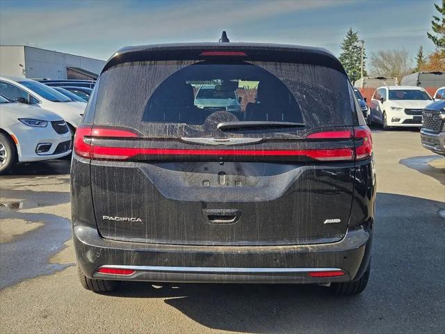 2026 Chrysler Pacifica Select AWD
