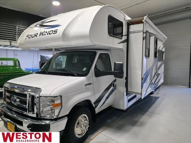 2023 Ford E-450 Cutaway Base