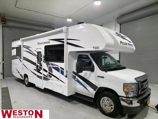 2023 Ford E-450 Cutaway Base