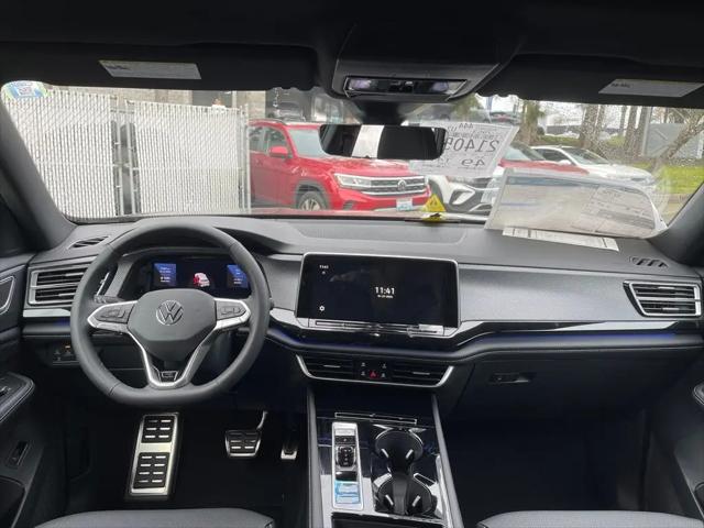 2026 Volkswagen Atlas Cross Sport SEL R-Line Black
