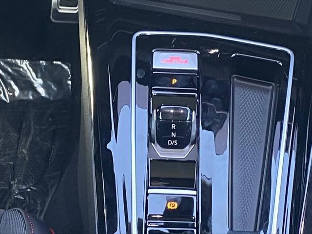 2026 Volkswagen Golf GTI SE