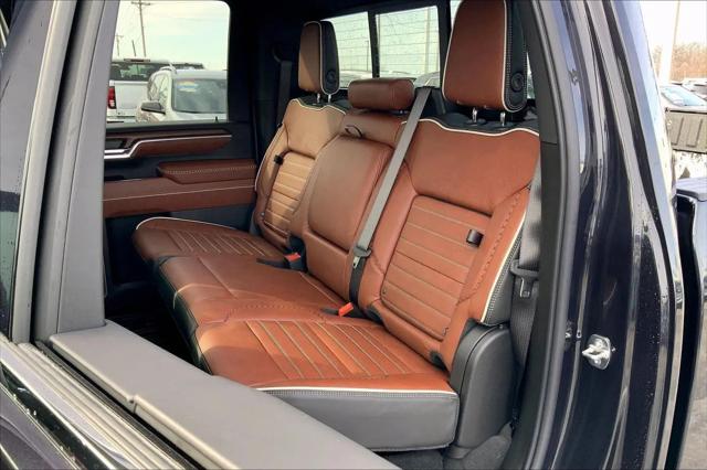 2026 GMC Sierra 2500HD Crew Cab, Standard Bed, Denali Ultimate, 4WD