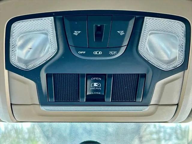 2019 Ram 3500 Tradesman Crew Cab 4x4 6'4" Box