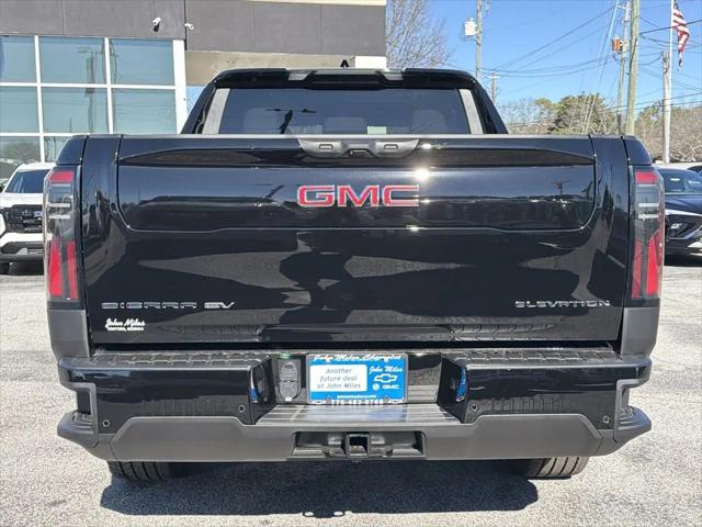 2026 GMC Sierra Standard Range Elevation