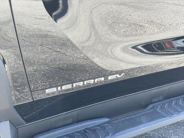 2026 GMC Sierra Standard Range Elevation