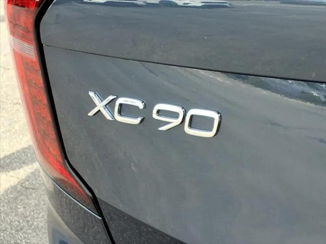 2026 Volvo XC90 Ultra, B6 AWD Gas (mild hybrid), Gasoline, Bright, 7 Seats