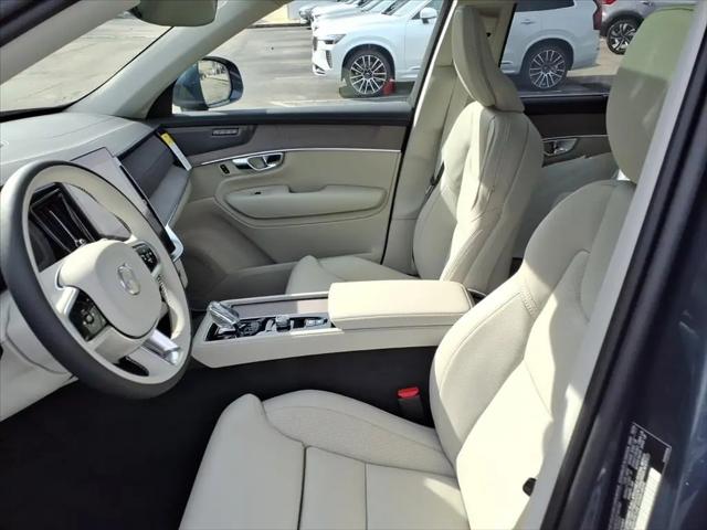 2026 Volvo XC90 Ultra, B6 AWD Gas (mild hybrid), Gasoline, Bright, 7 Seats