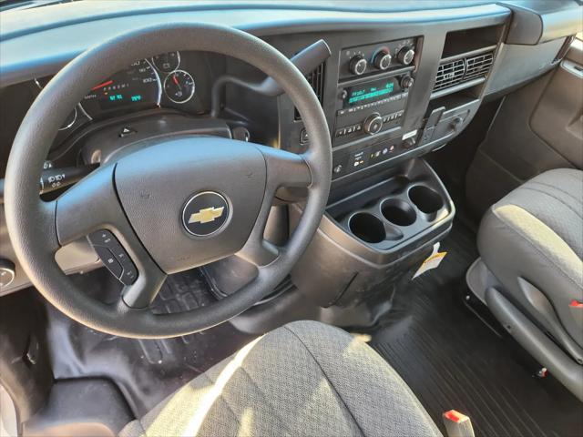 2025 Chevrolet Express Cutaway Work Van