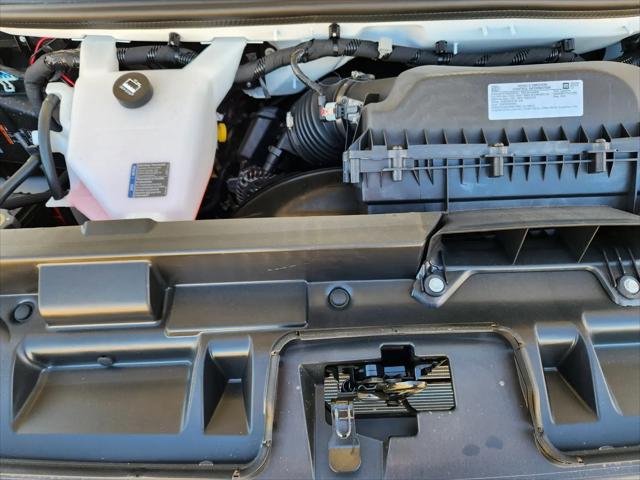 2025 Chevrolet Express Cutaway Work Van