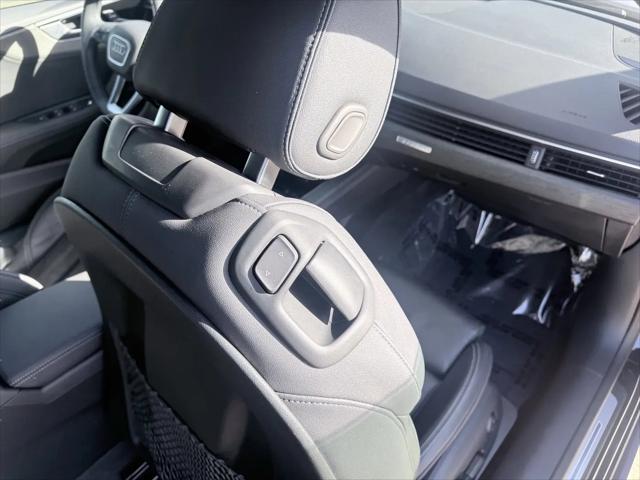 2024 Audi A5 Cabriolet Premium Plus 45 TFSI S line quattro S tronic