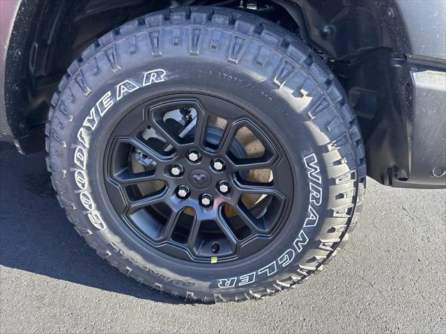 2026 Ram 1500 Rebel Crew Cab 4x4 5'7" Box