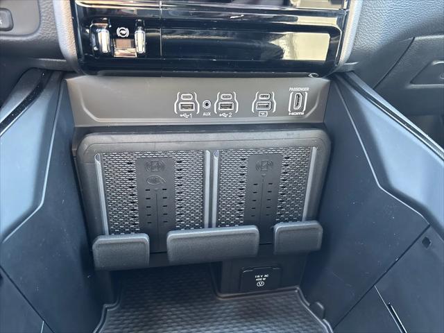2026 Ram 1500 Rebel Crew Cab 4x4 5'7" Box