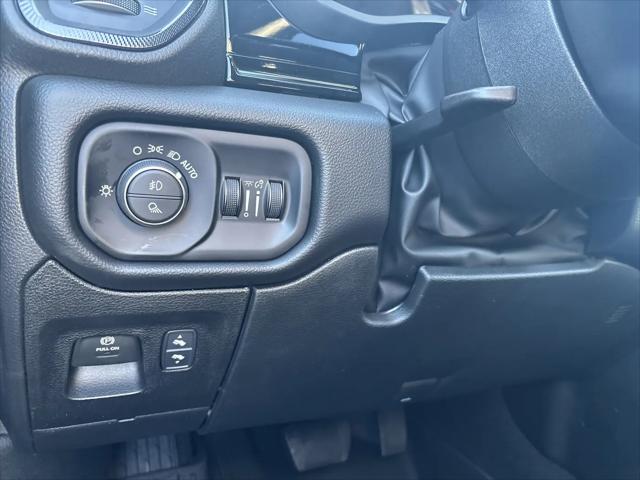 2026 Ram 1500 Rebel Crew Cab 4x4 5'7" Box
