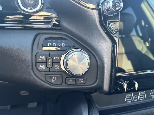 2026 Ram 1500 Rebel Crew Cab 4x4 5'7" Box