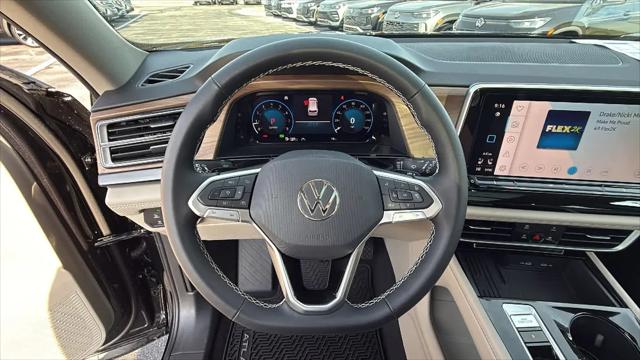 2026 Volkswagen Atlas SE with Technology