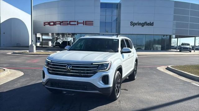 2026 Volkswagen Atlas SE with Technology