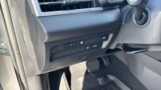 2025 Mitsubishi Outlander PHEV SE S-AWC