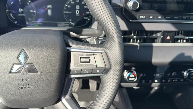 2025 Mitsubishi Outlander PHEV SE S-AWC