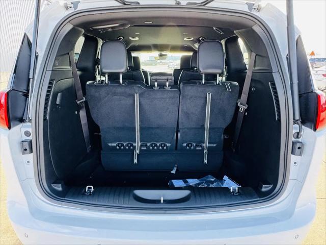 2026 Chrysler Voyager LX