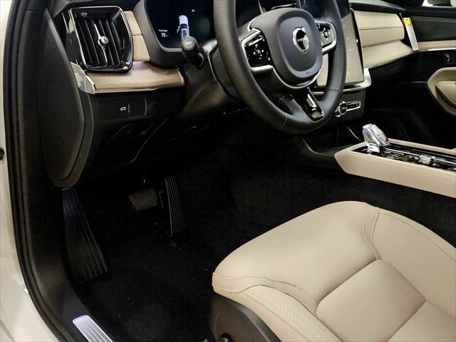 2026 Volvo XC90 Plus, B6 AWD Gas (mild hybrid), Gasoline, Bright, 7 Seats