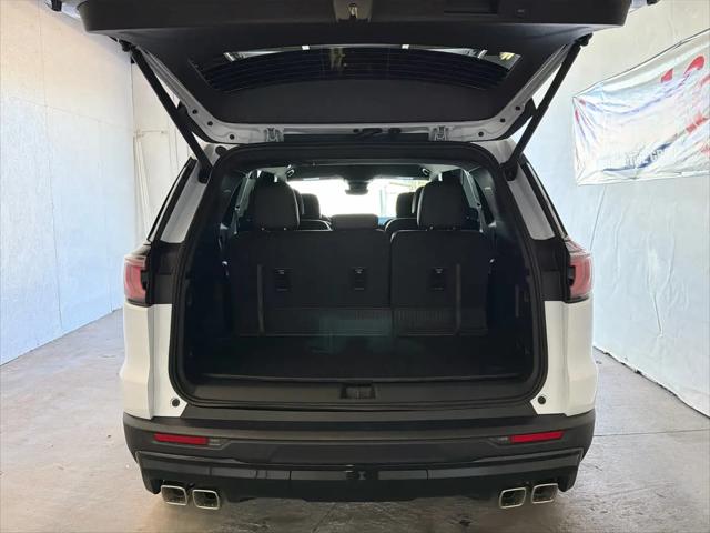2026 GMC Acadia Elevation FWD