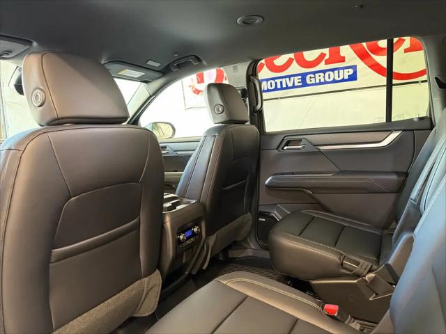 2026 GMC Acadia Elevation FWD