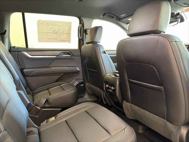 2026 GMC Acadia Elevation FWD