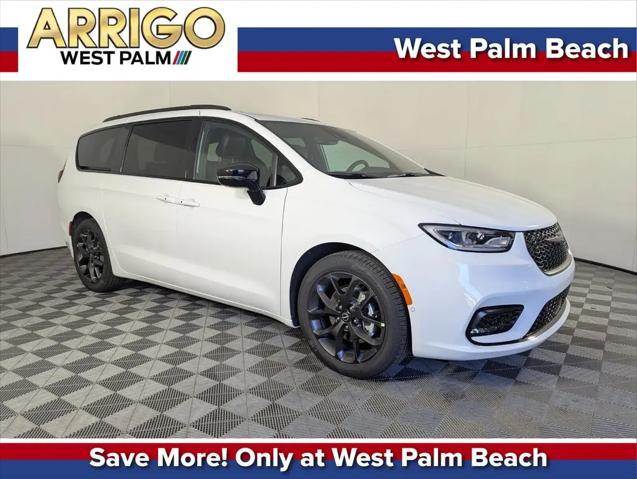 2026 Chrysler Pacifica Select for sale in West Palm Beach, FL