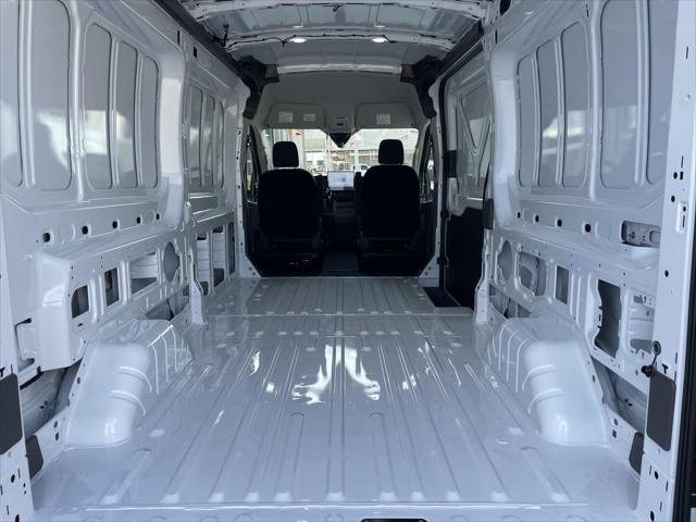 2026 Ford Transit Cargo Van T-250 148  MED RF 9150 GV