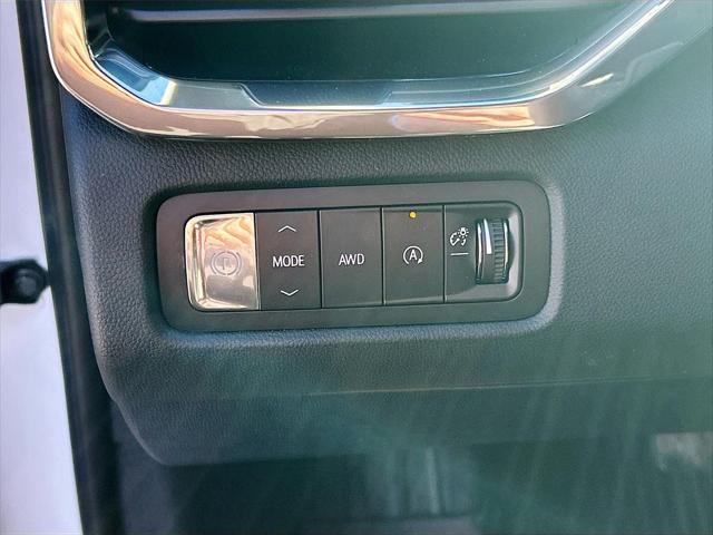 2026 GMC Acadia Elevation AWD