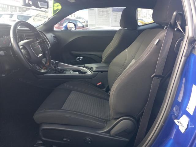 2022 Dodge Challenger SXT