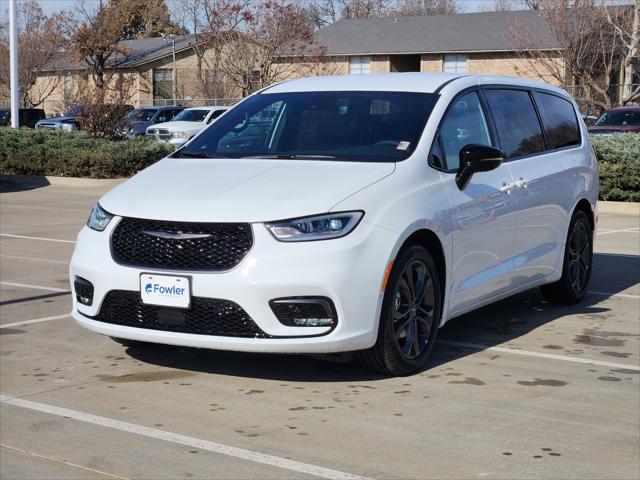 2026 Chrysler Pacifica PACIFICA SELECT