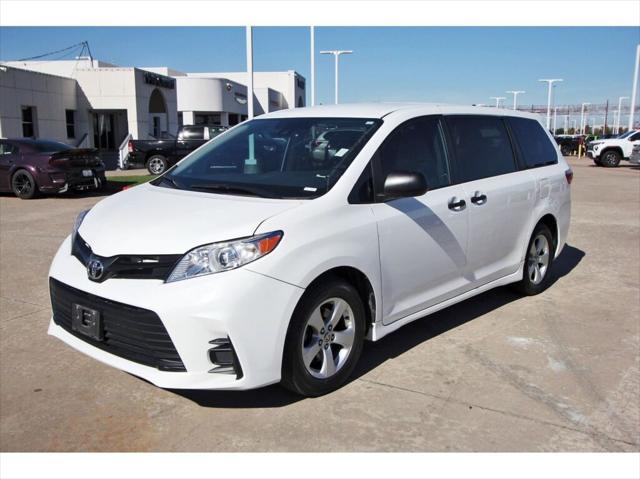 2020 Toyota Sienna L