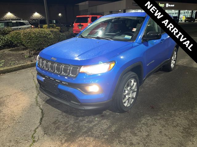 2022 Jeep Compass Latitude Lux 4x4