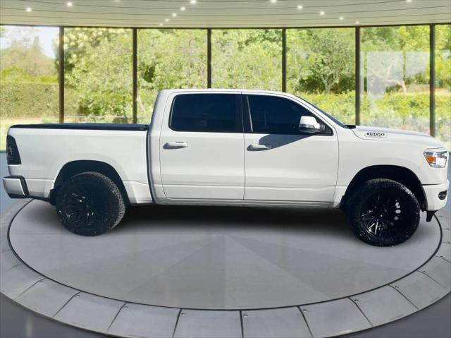 2022 RAM 1500 Big Horn Crew Cab 4x4 57 Box 2022 RAM 1500 Big Horn Crew Cab 4x4 57 Box