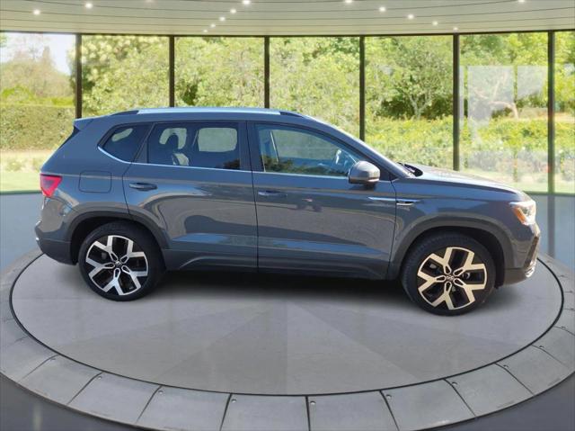 2022 Volkswagen Taos 1.5T SEL