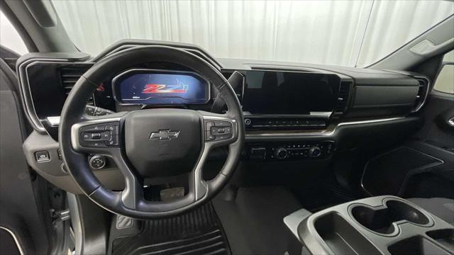 2024 Chevrolet Silverado 1500 4WD Crew Cab Short Bed RST