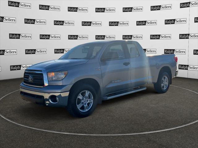 2011 Toyota Tundra Grade 5.7L V8 2011 Toyota Tundra Grade 5.7L V8