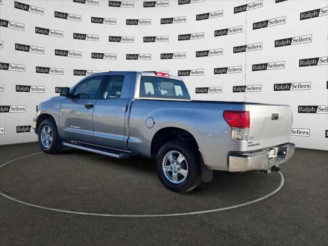 2011 Toyota Tundra Grade 5.7L V8 2011 Toyota Tundra Grade 5.7L V8