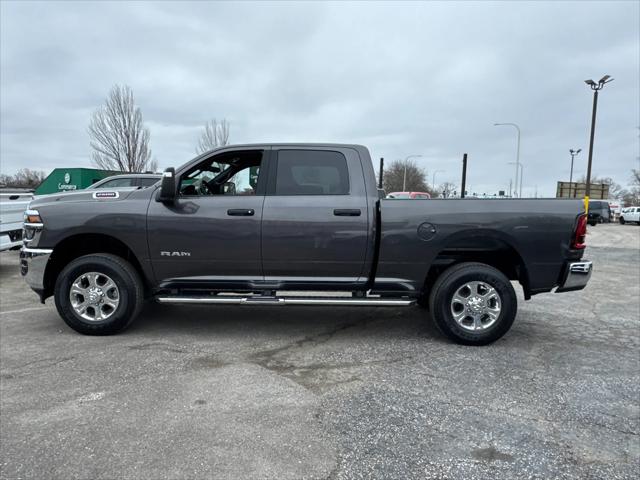 2025 RAM 2500 Big Horn Crew Cab 4x4 64 Box