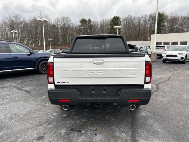 2026 Honda Ridgeline Black Edition Two-Tone