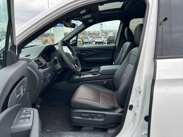 2026 Honda Ridgeline Black Edition Two-Tone