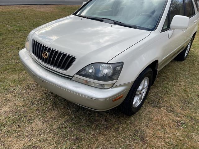1999 Lexus RX 300 4dr SUV 4WD