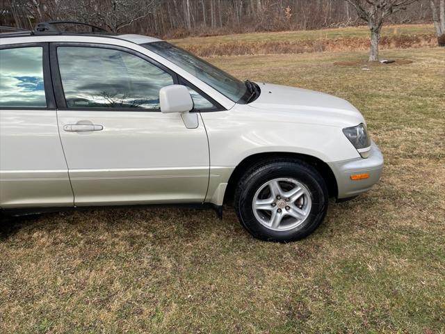 1999 Lexus RX 300 4dr SUV 4WD