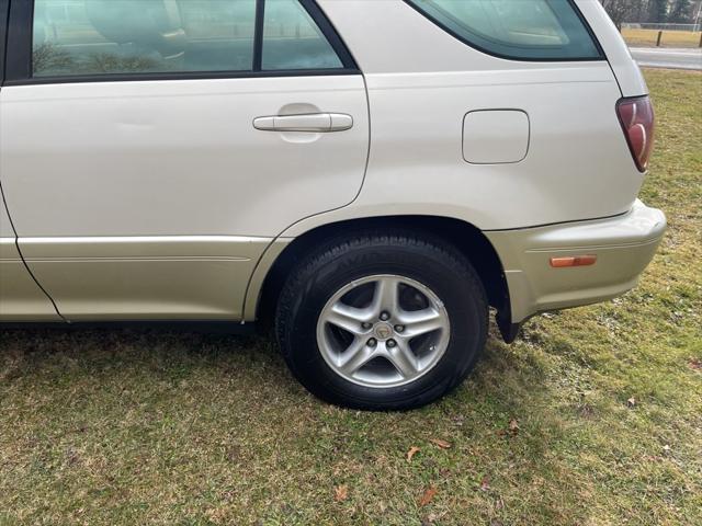 1999 Lexus RX 300 4dr SUV 4WD