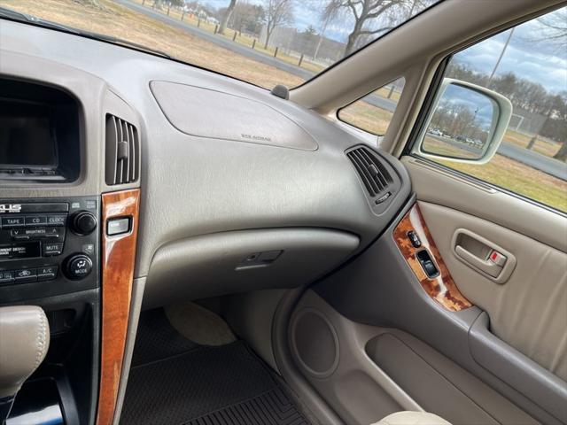 1999 Lexus RX 300 4dr SUV 4WD