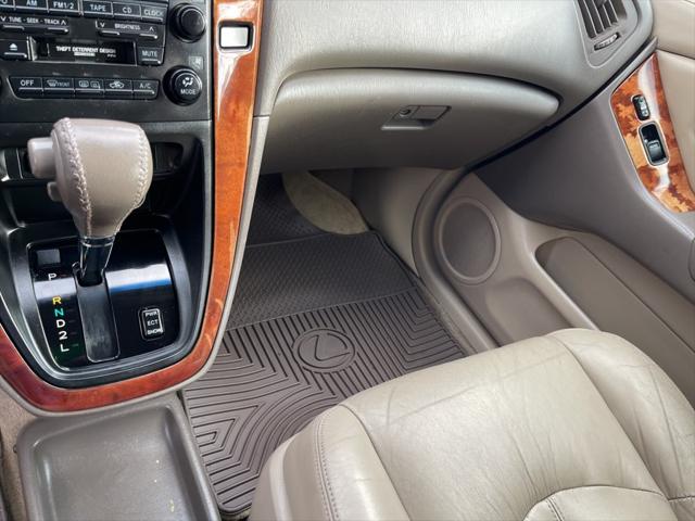 1999 Lexus RX 300 4dr SUV 4WD