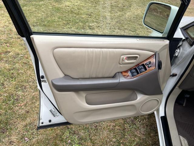 1999 Lexus RX 300 4dr SUV 4WD