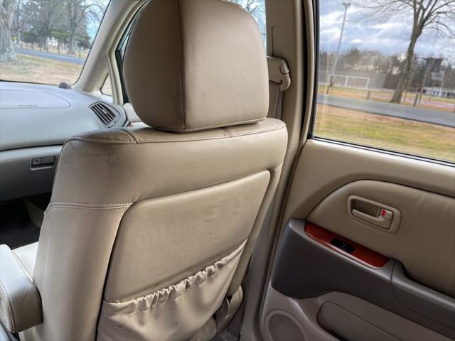 1999 Lexus RX 300 4dr SUV 4WD
