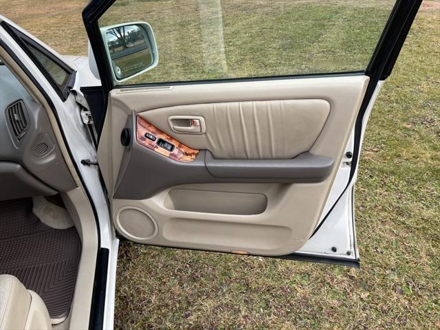 1999 Lexus RX 300 4dr SUV 4WD